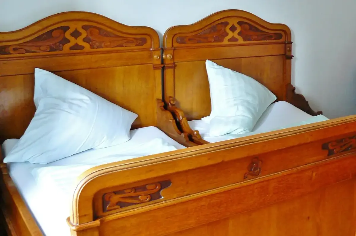Antieke bedden hout