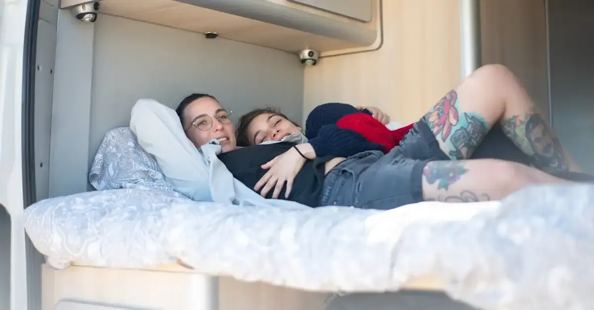 Caravan met twee aparte bedden