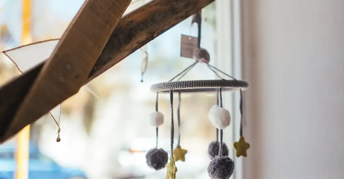 Kleine kinderkamer met twee bedden inrichten